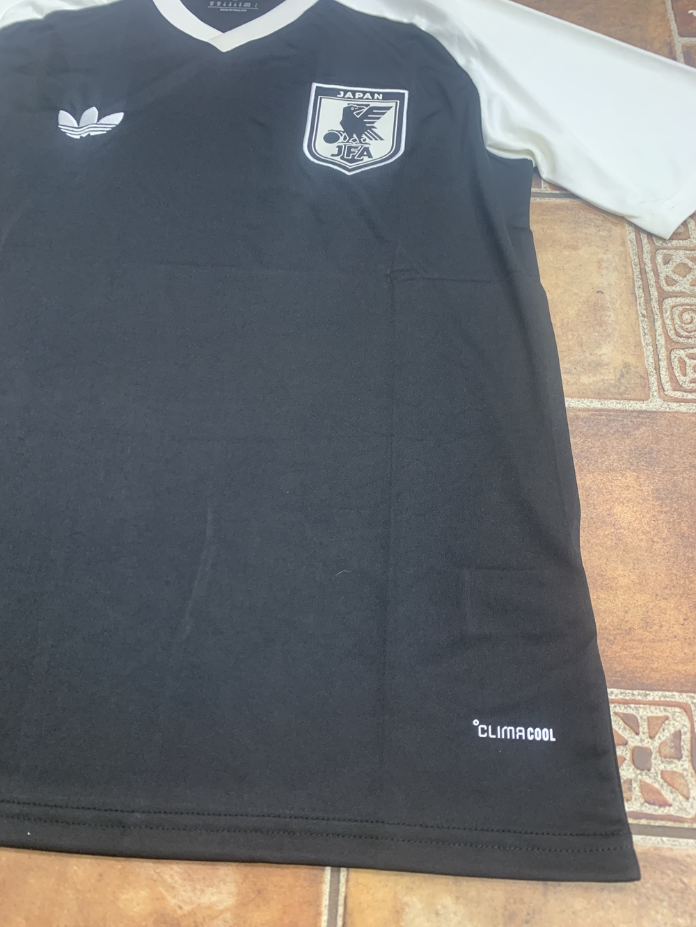 adidas Originals Japan 2026 World Cup Training Jersey Size M - Picture 4 of 6